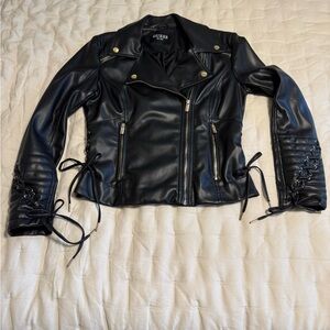 ✨ GUESS Black Faux Leather Moto Jacket — Exquisite Quilting  — Size Medium ✨